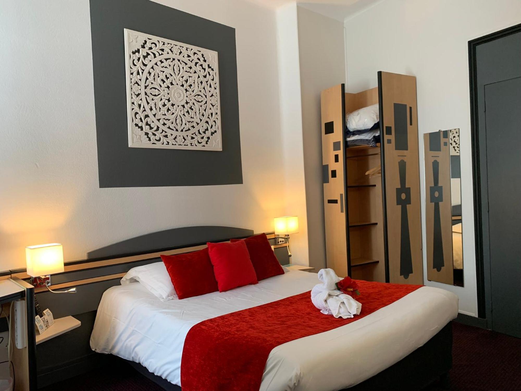 Hotel De France Citotel Rochefort  Bagian luar foto